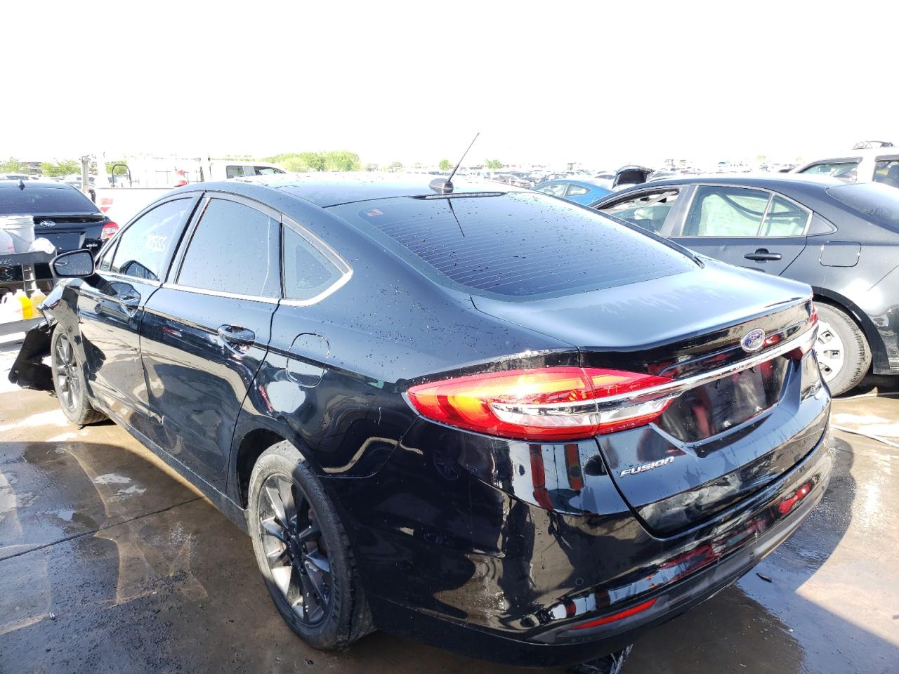 Photo 3 from auction – 2017 FORD FUSION SE with VIN 3FA6P0HD3HR221221