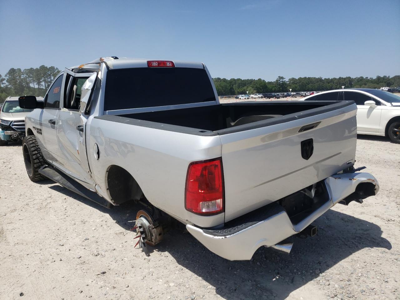 Photo 3 from auction – 2014 RAM 1500 ST with VIN 1C6RR6KT4ES149117
