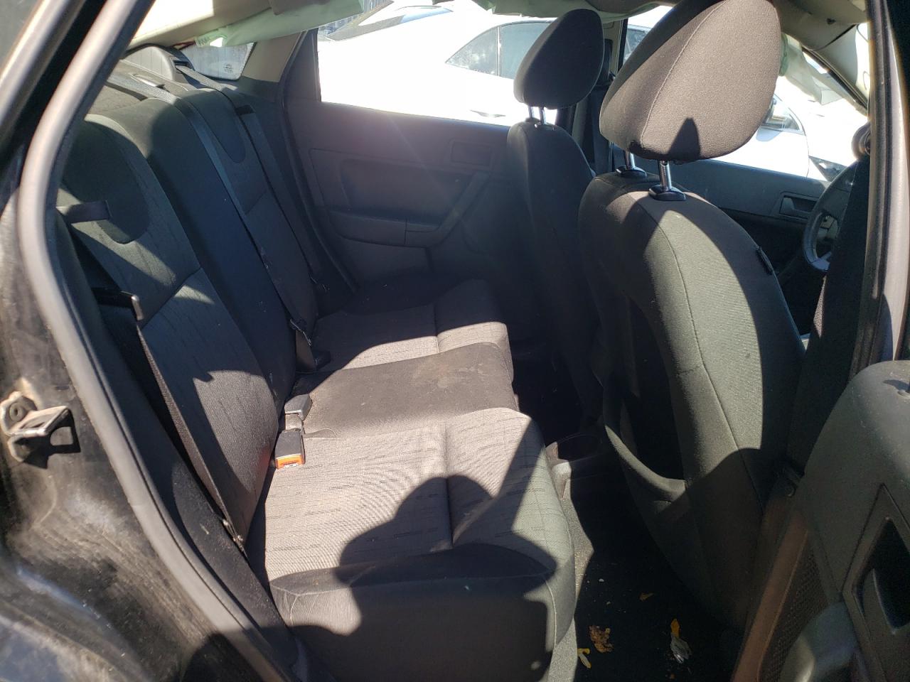 Photo 6 from auction – 2008 FORD FOCUS SE with VIN 1FAHP35N38W115260