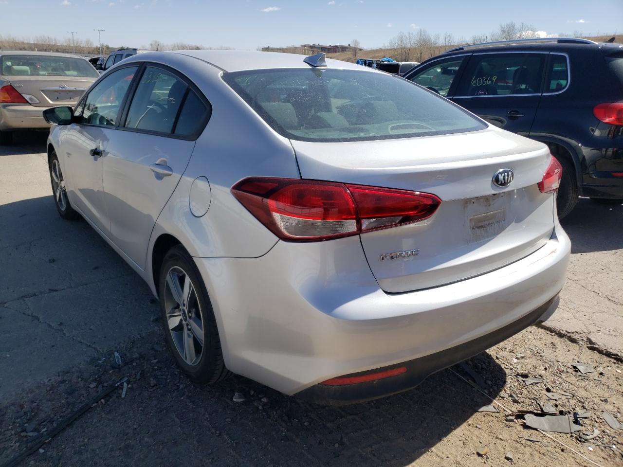 Photo 3 from auction – 2018 KIA FORTE LX with VIN 3KPFL4A78JE210620
