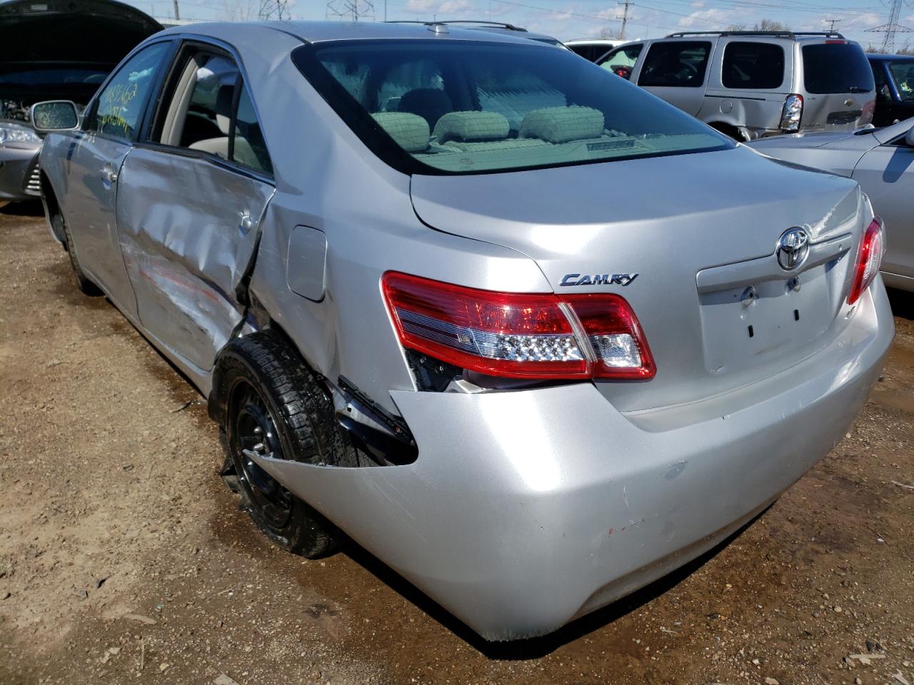 Photo 3 from auction – 2011 TOYOTA CAMRY BASE with VIN 4T1BF3EK6BU183303