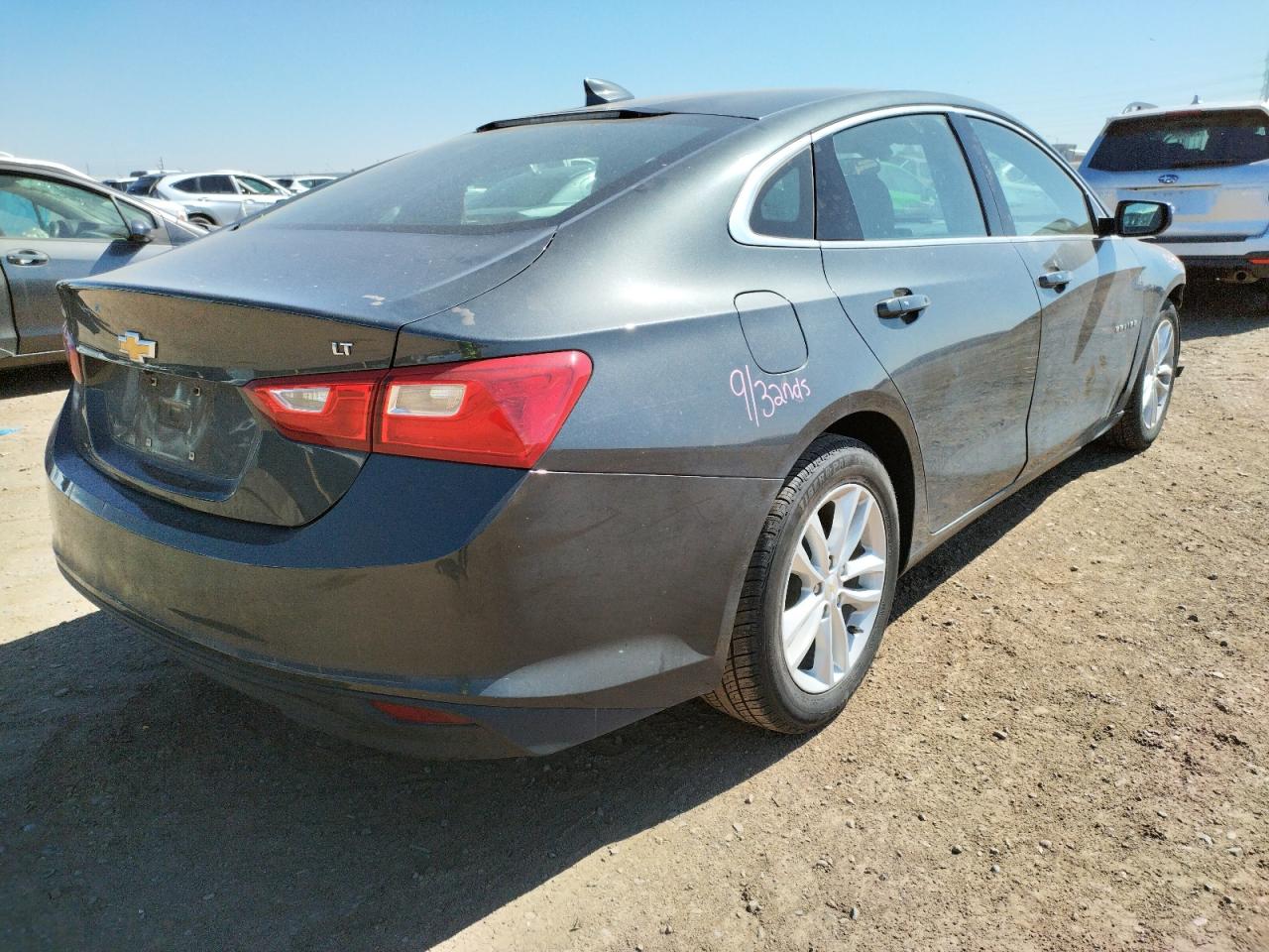 Photo 4 from auction – 2017 CHEVROLET MALIBU LT with VIN 1G1ZE5ST6HF112073