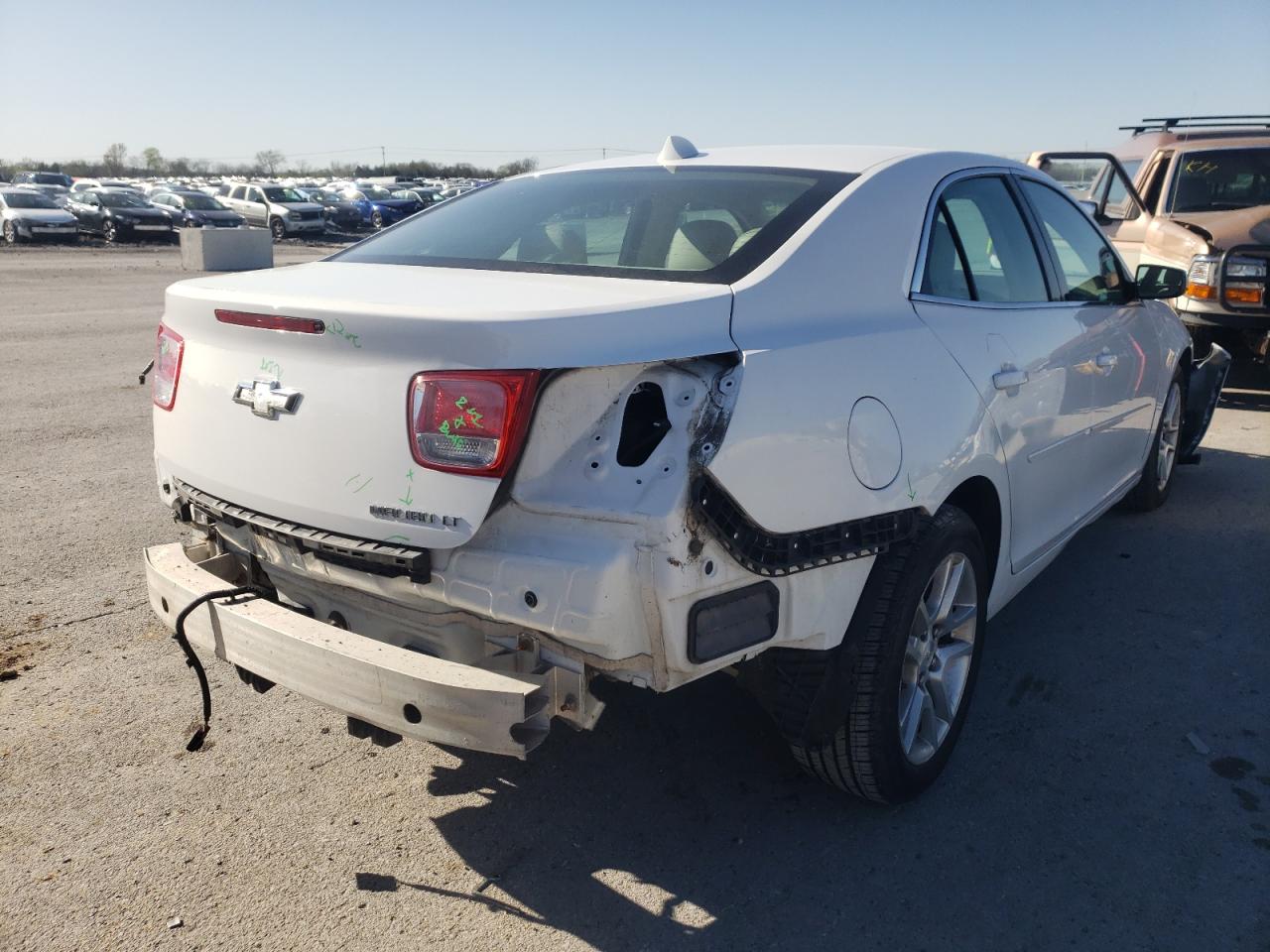 Photo 4 from auction – 2014 CHEVROLET MALIBU 1LT with VIN 1G11C5SLXEF136441