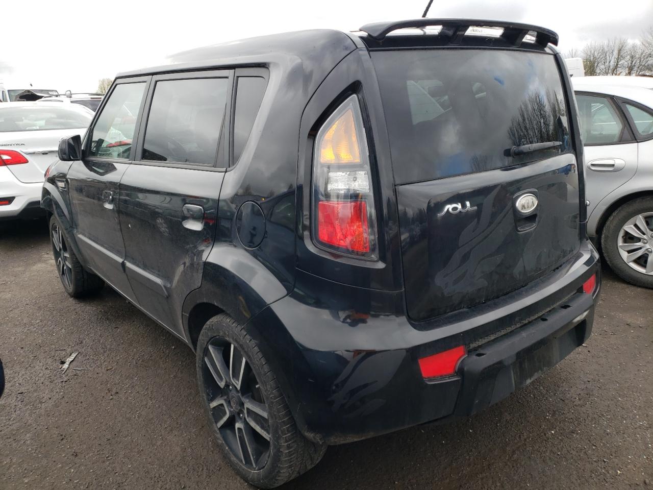 Photo 3 from auction – 2010 KIA SOUL + with VIN KNDJT2A27A7125335