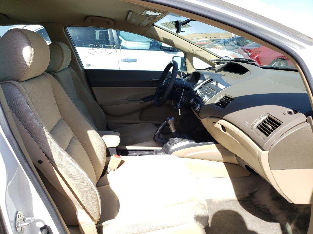 Photo 5 from auction – 2008 HONDA CIVIC LX with VIN 1HGFA15548L001035