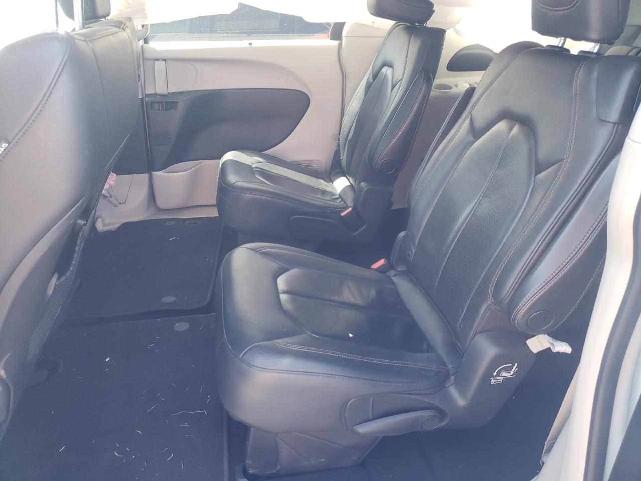 Photo 6 from auction – 2020 CHRYSLER PACIFICA T with VIN 2C4RC1BG0LR205083