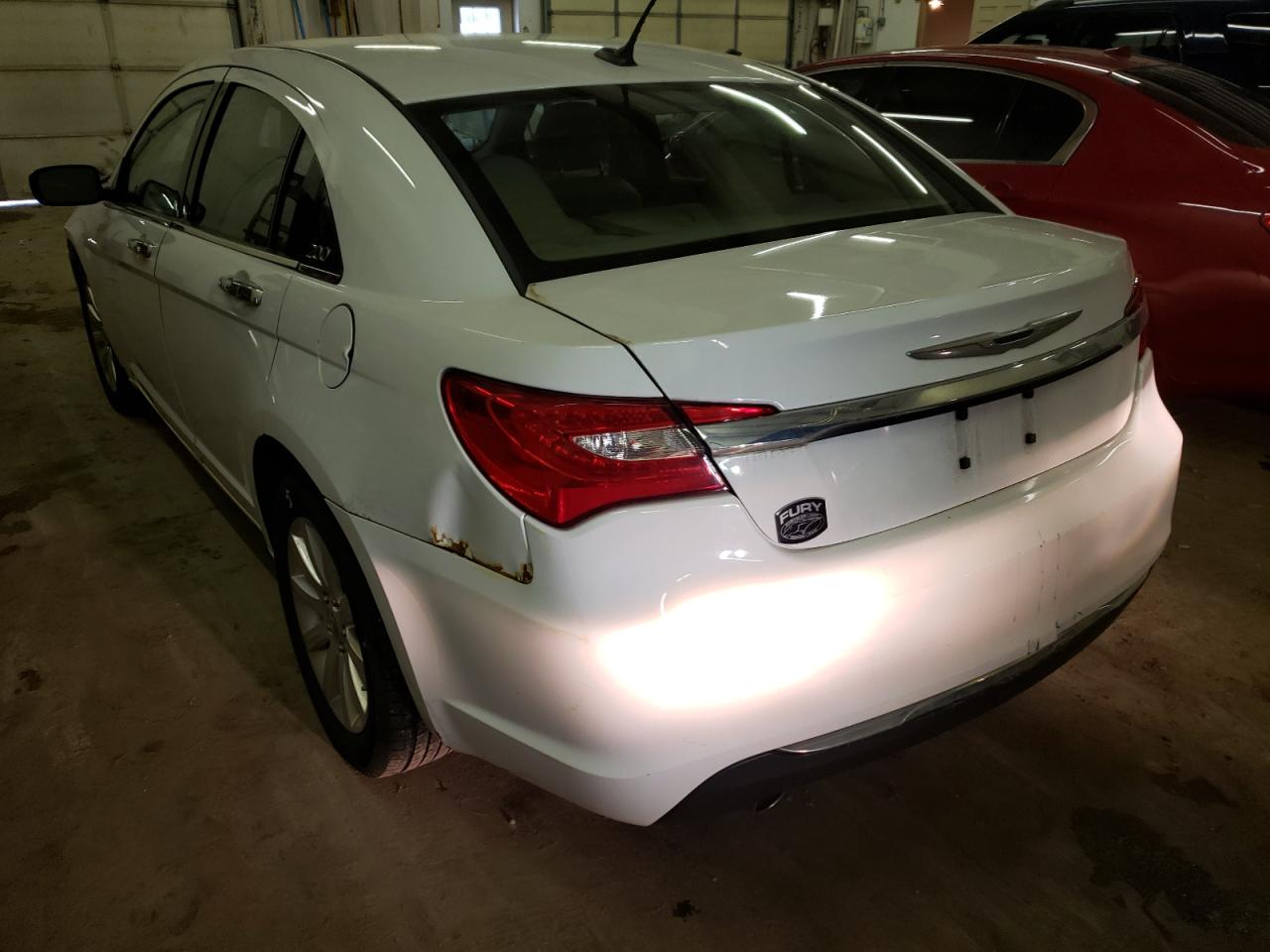 Photo 3 from auction – 2014 CHRYSLER 200 LIMITE with VIN 1C3CCBCG8EN193411