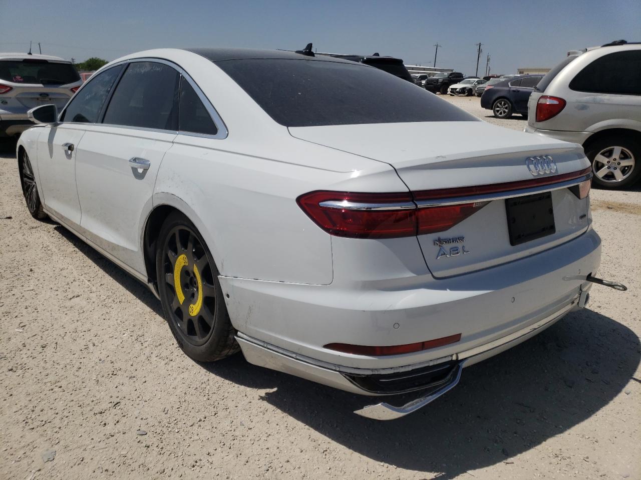 Photo 3 from auction – 2021 AUDI A8 L with VIN WAU8DAF81MN023819