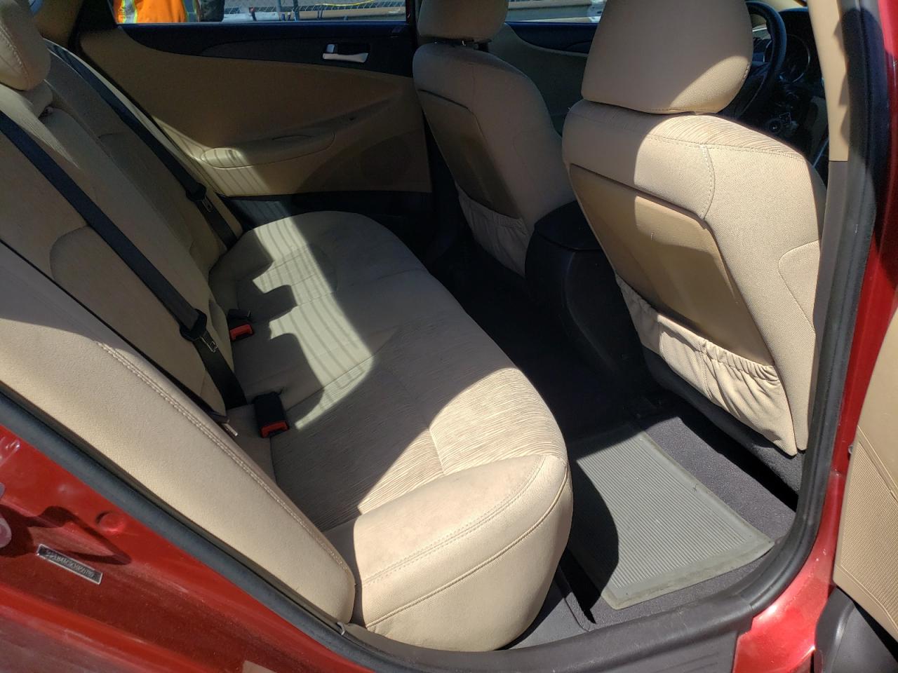 Photo 6 from auction – 2012 HYUNDAI SONATA GLS with VIN 5NPEB4AC9CH455789