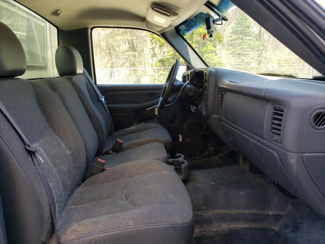 Photo 5 from auction – 2005 CHEVROLET SILVERADO with VIN 1GCEC14X35Z276847