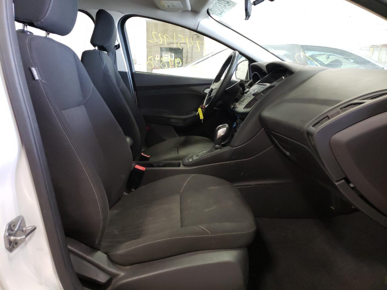 Photo 5 from auction – 2016 FORD FOCUS SE with VIN 1FADP3F21GL227218