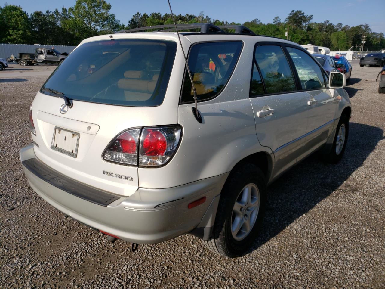 Foto 4 de la subasta – 2002 LEXUS RX 300 con VIN JTJGF10U620129897