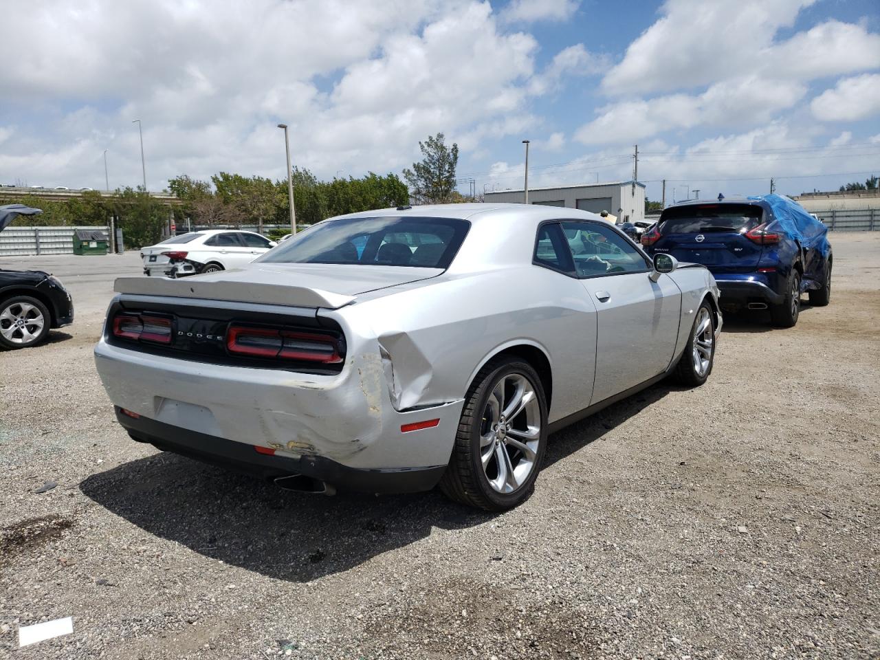 Photo 4 from auction – 2021 DODGE CHALLENGER with VIN 2C3CDZBT8MH551635