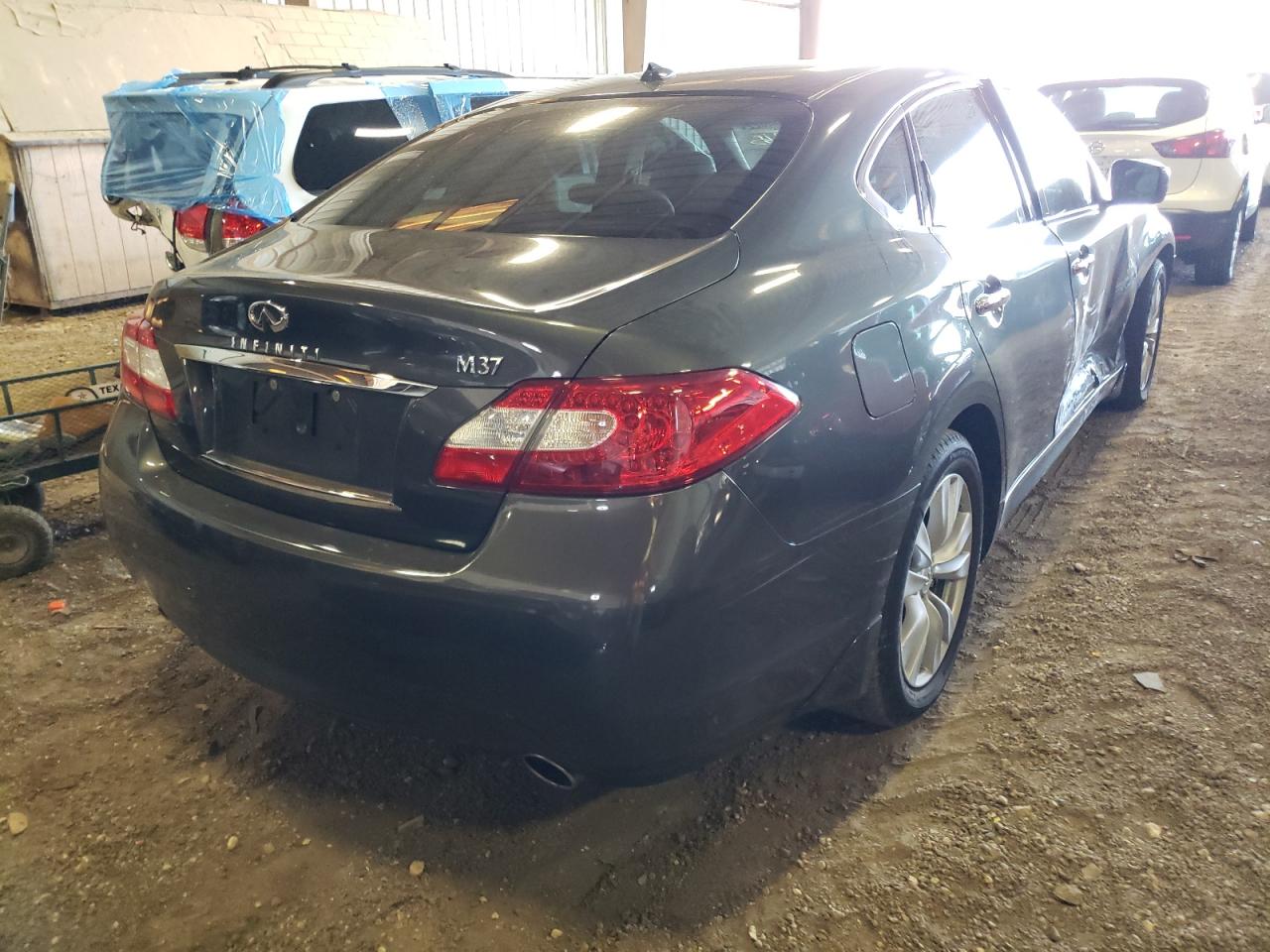 Photo 4 from auction – 2011 INFINITI M37 with VIN JN1BY1AP8BM321365