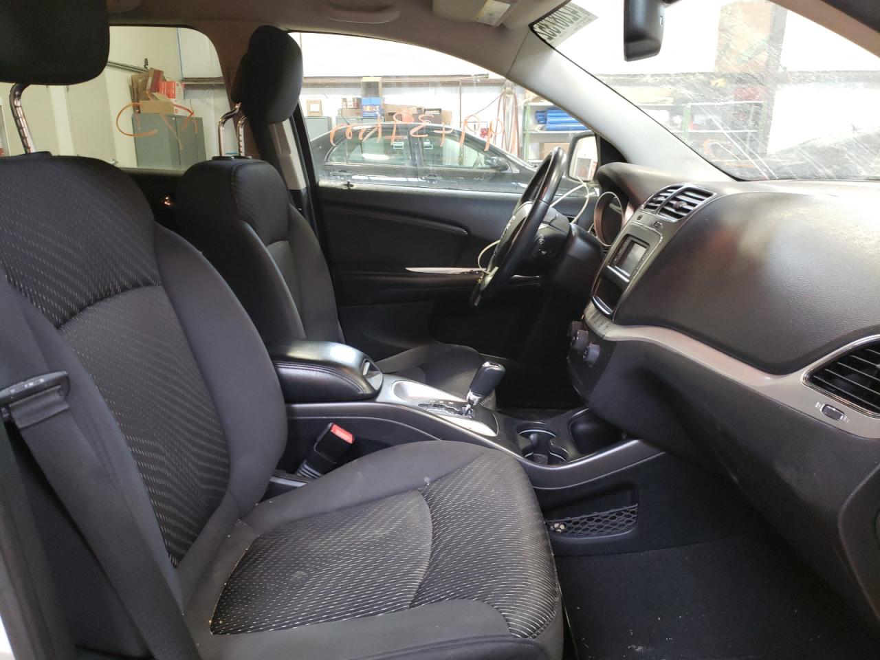 Photo 5 from auction – 2013 DODGE JOURNEY SX with VIN 3C4PDCCG4DT522622