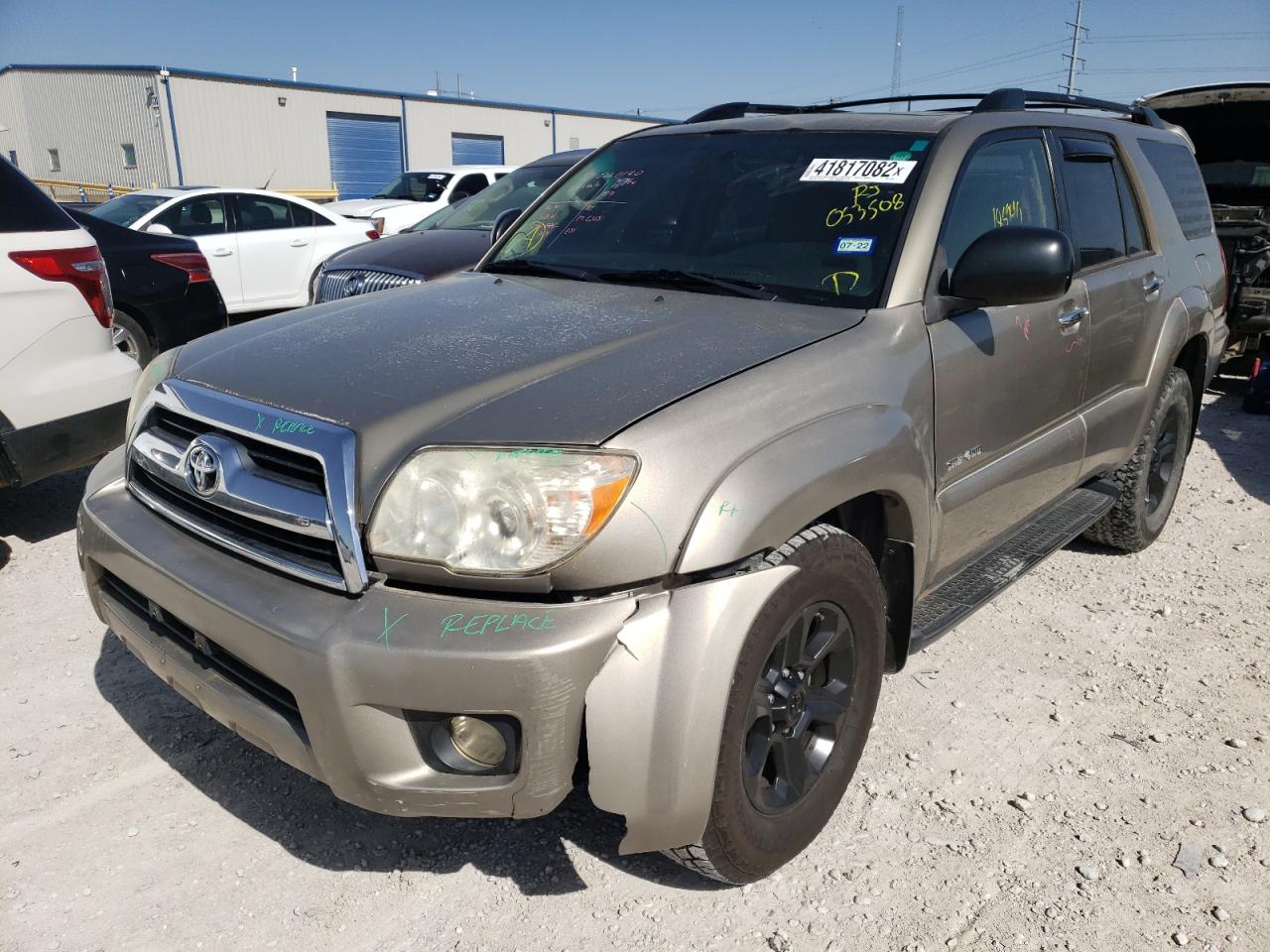 Photo 2 from auction – 2006 TOYOTA 4RUNNER SR with VIN JTEBU14R068053508