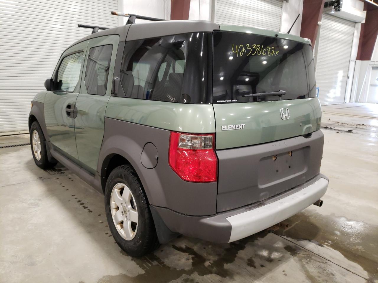 Photo 3 from auction – 2005 HONDA ELEMENT EX with VIN 5J6YH28685L023445