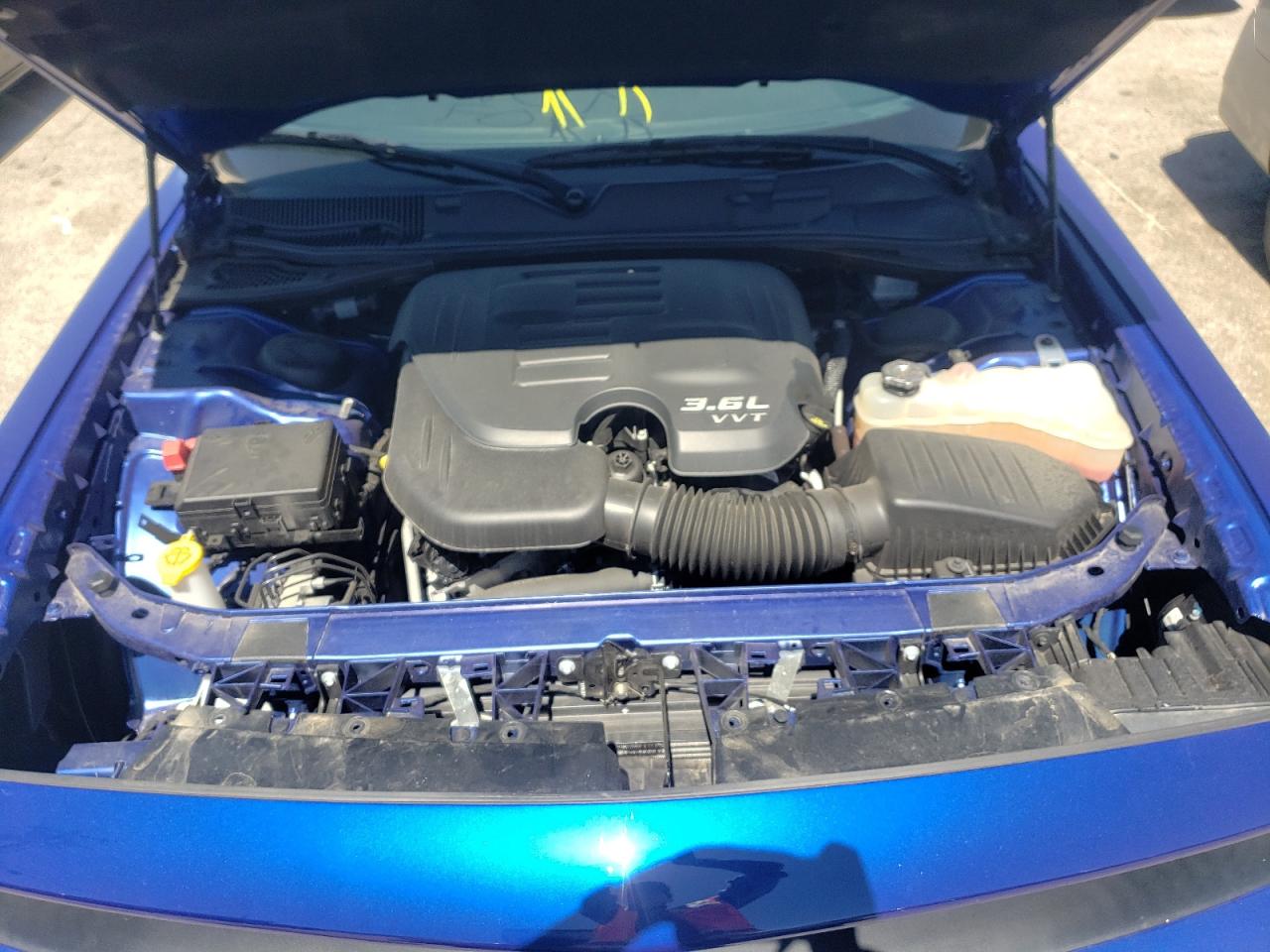 Photo 7 from auction – 2020 DODGE CHALLENGER with VIN 2C3CDZKG8LH189968