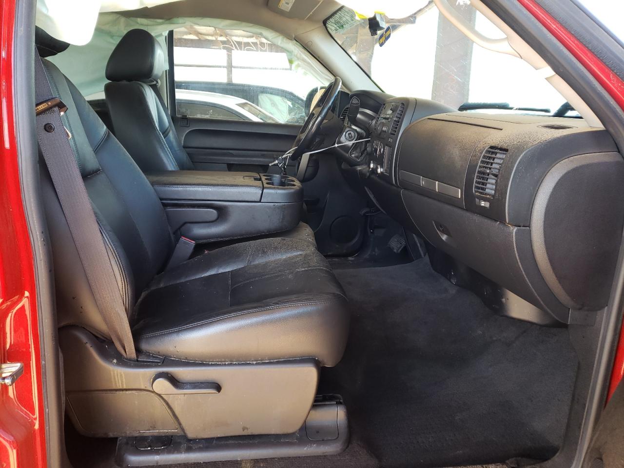 Photo 5 from auction – 2011 GMC SIERRA K15 with VIN 3GTP2VE37BG376329