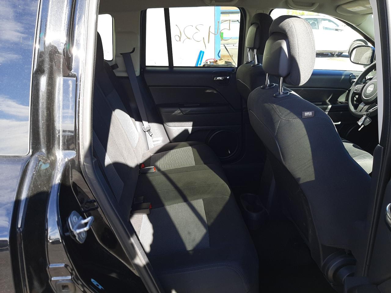 Photo 6 from auction – 2016 JEEP COMPASS SP with VIN 1C4NJDBB4GD646489