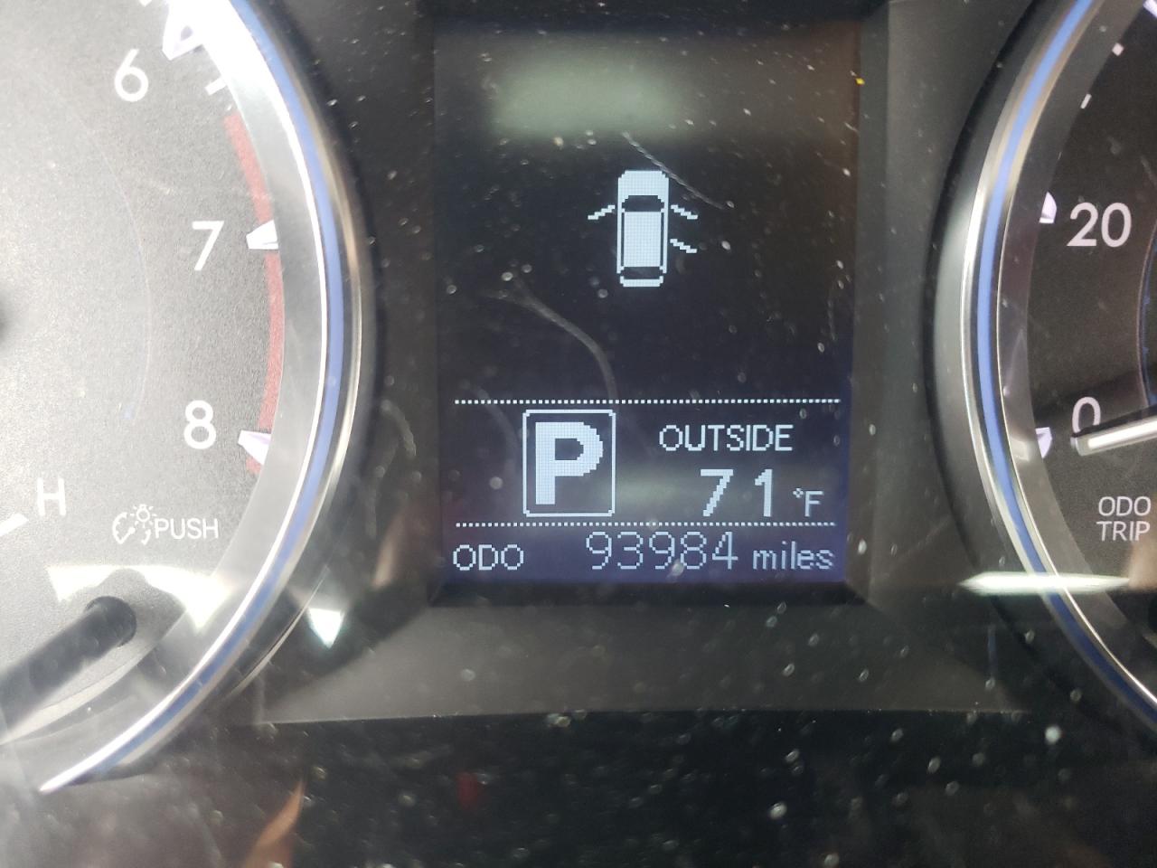 Photo 8 from auction – 2014 TOYOTA HIGHLANDER with VIN 5TDBKRFH4ES019756