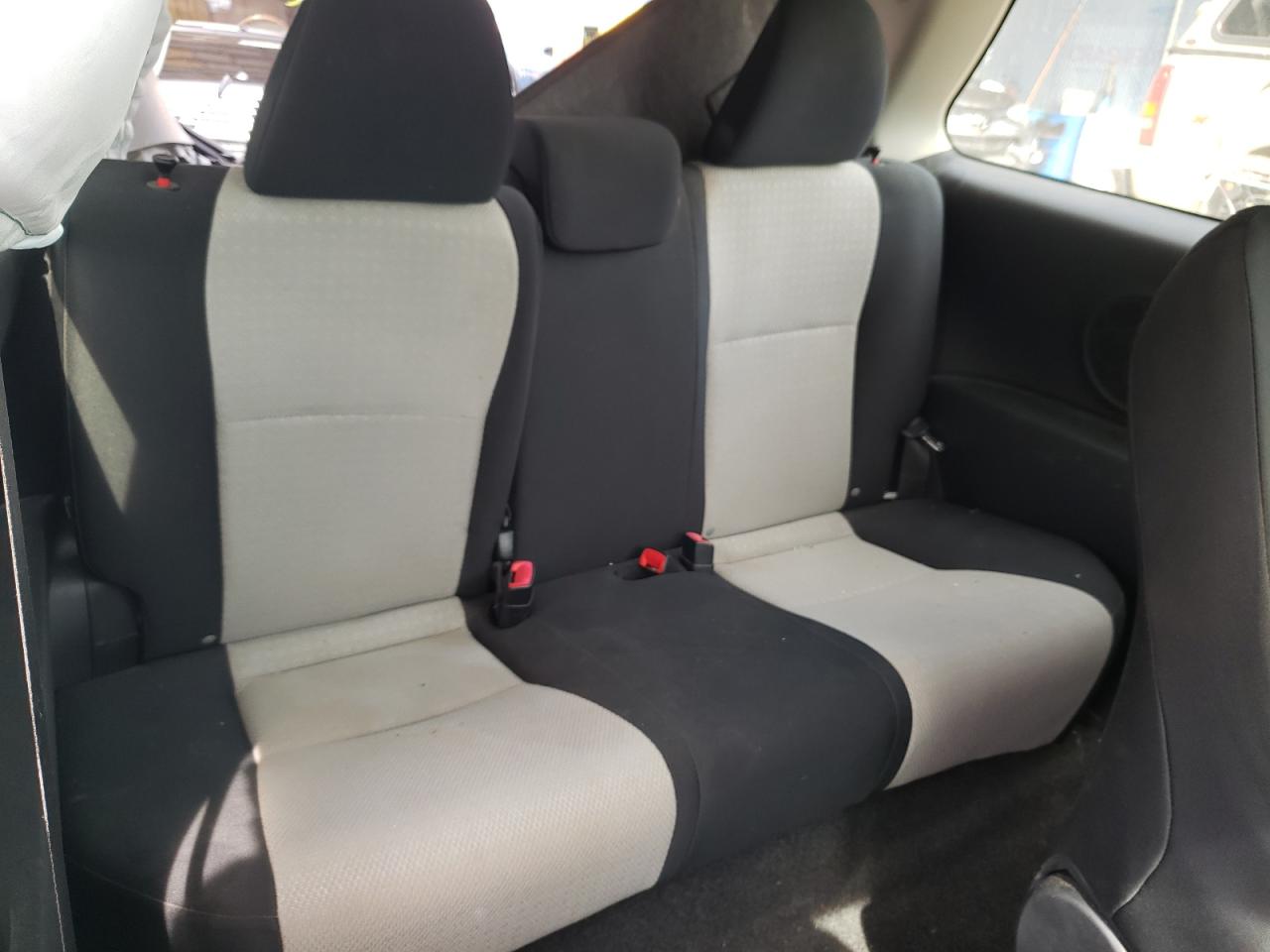 Photo 6 from auction – 2014 TOYOTA YARIS with VIN JTDJTUD30ED577277