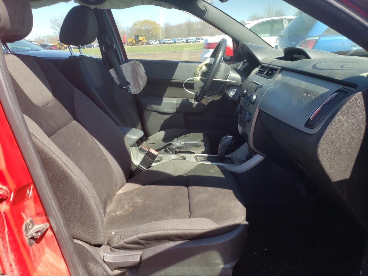 Photo 5 from auction – 2008 FORD FOCUS SE with VIN 1FAHP35N18W228740