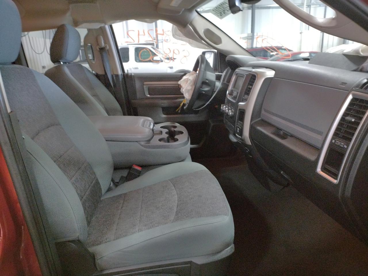 Photo 5 from auction – 2014 RAM 1500 SLT with VIN 1C6RR7GG1ES401911