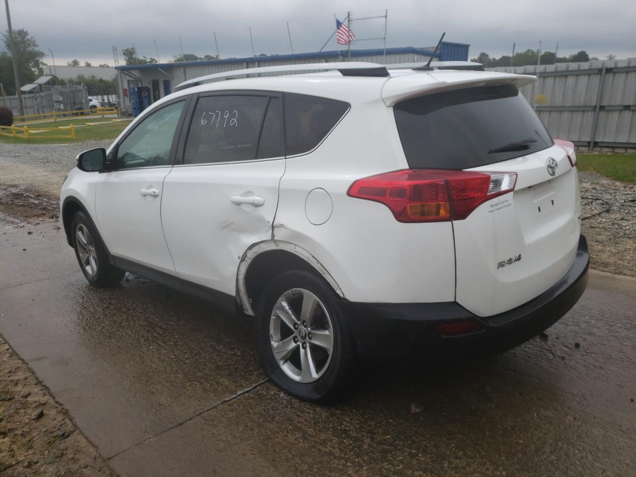 Photo 3 from auction – 2015 TOYOTA RAV4 XLE with VIN 2T3WFREV3FW189930
