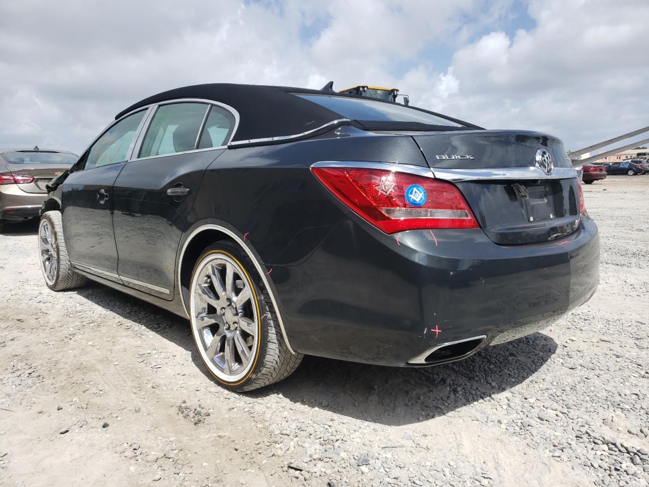 Photo 3 from auction – 2014 BUICK LACROSSE with VIN 1G4GB5G39EF273878