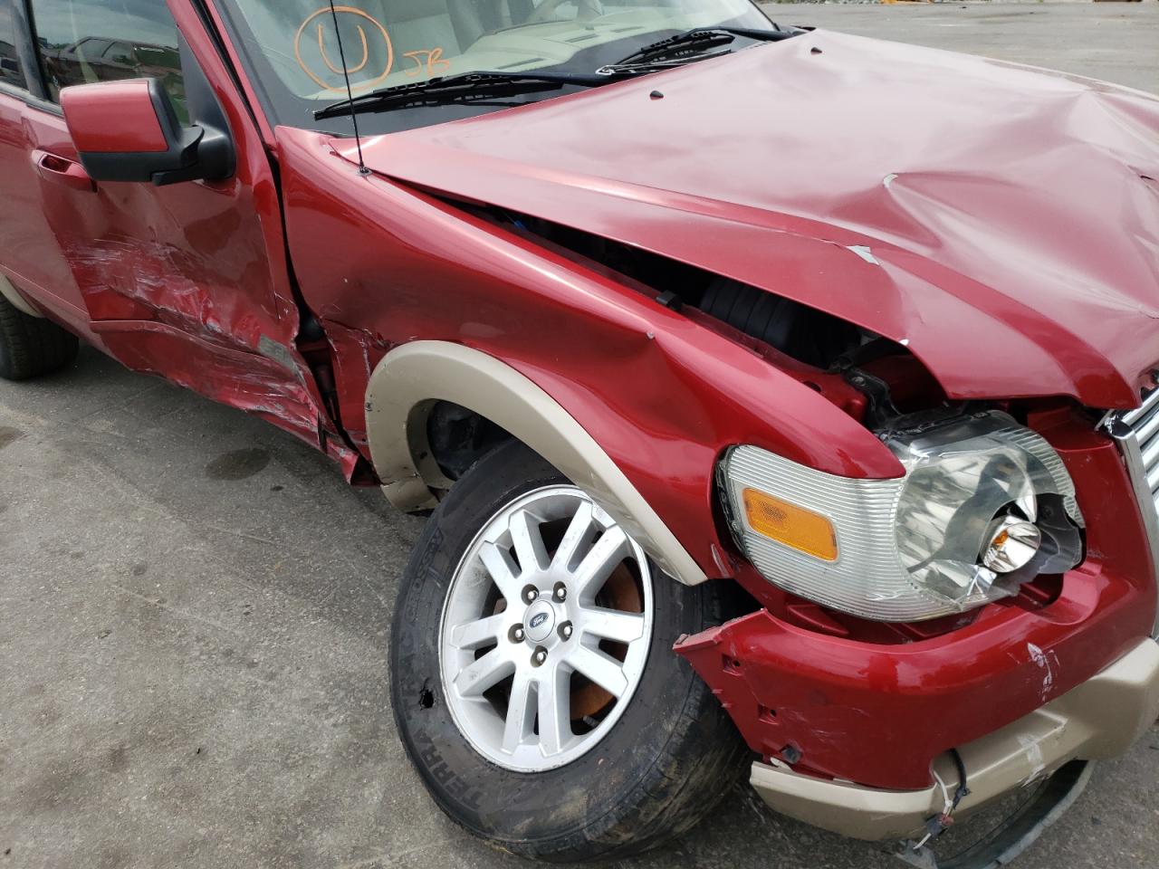Photo 9 from auction – 2006 FORD EXPLORER E with VIN 1FMEU64E96UA98235