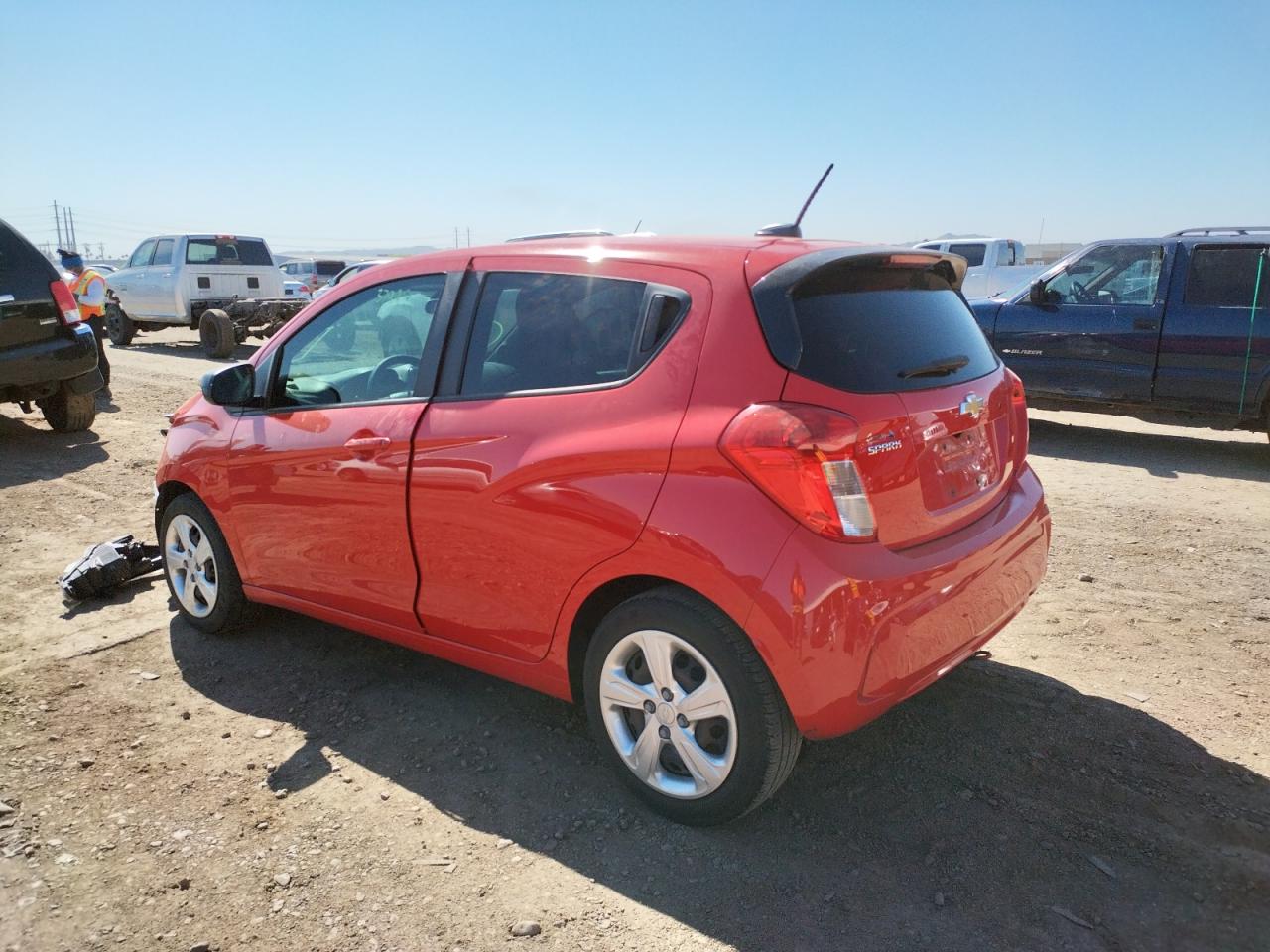 Photo 3 from auction – 2019 CHEVROLET SPARK LS with VIN KL8CB6SA8KC813919