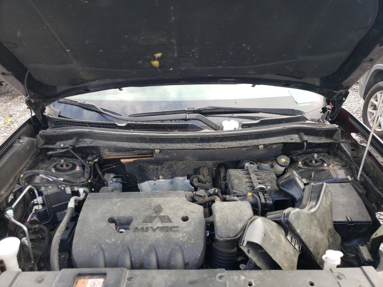 Photo 7 from auction – 2017 MITSUBISHI OUTLANDER with VIN JA4AZ3A34HZ057548