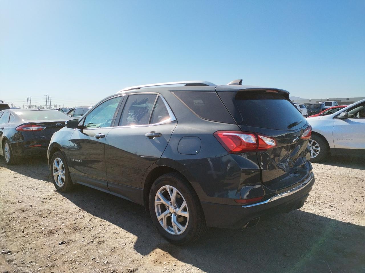 Photo 3 from auction – 2018 CHEVROLET EQUINOX LT with VIN 3GNAXKEX7JS626633