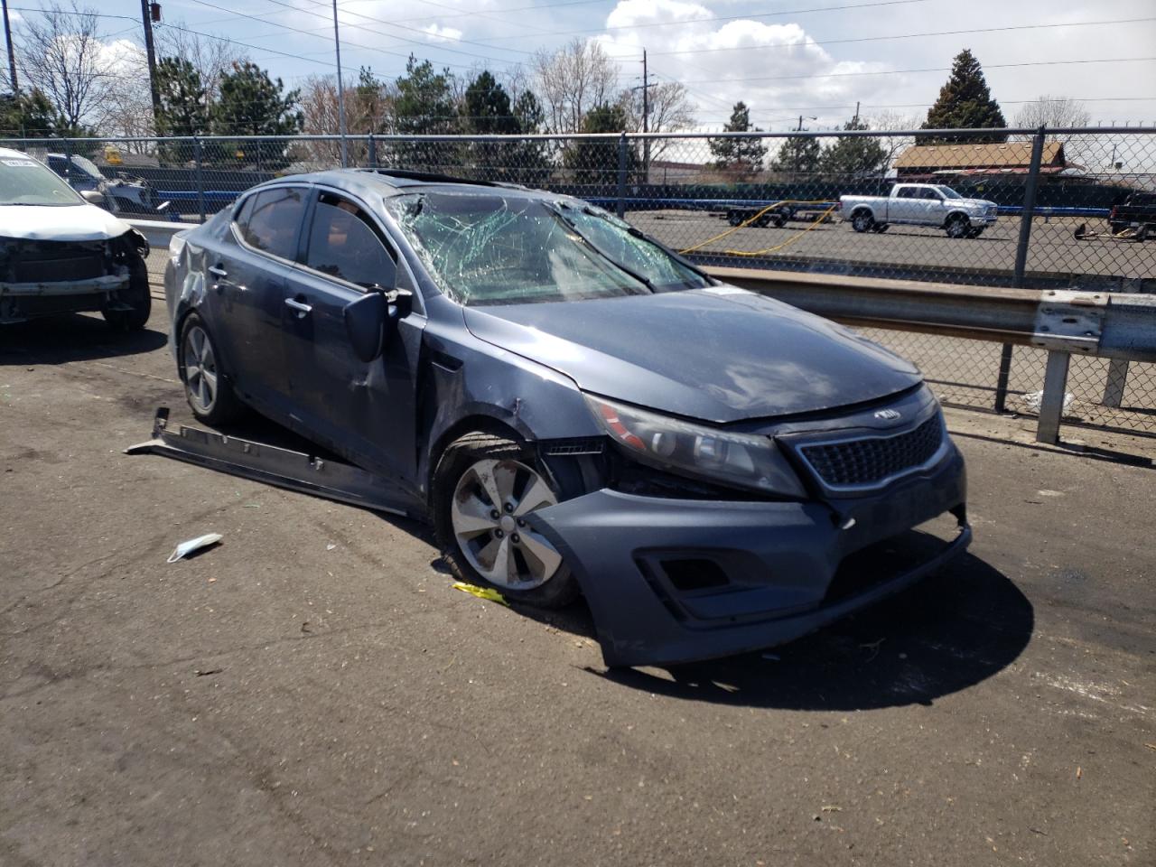 KIA OPTIMA HYB 2014 with VIN KNAGN4AD2E5062614 - Photo from auction