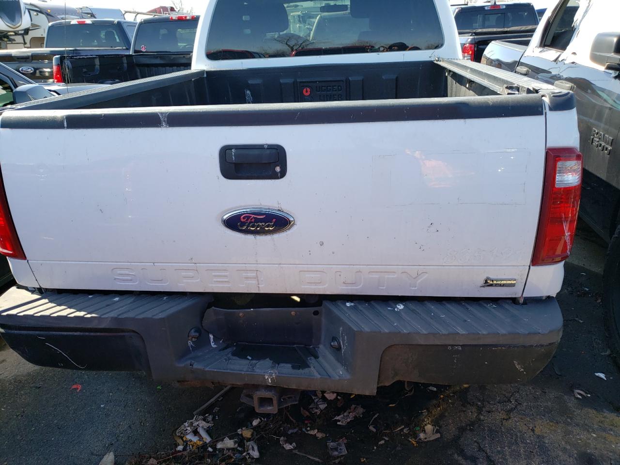 Photo 6 from auction – 2011 FORD F250 SUPER with VIN 1FT7X2B60BEA85628