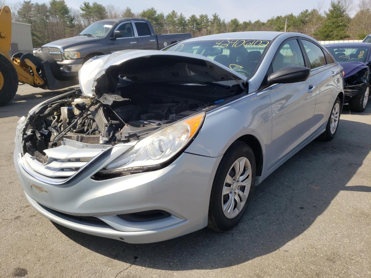 Photo 2 from auction – 2012 HYUNDAI SONATA GLS with VIN 5NPEB4AC8CH330623