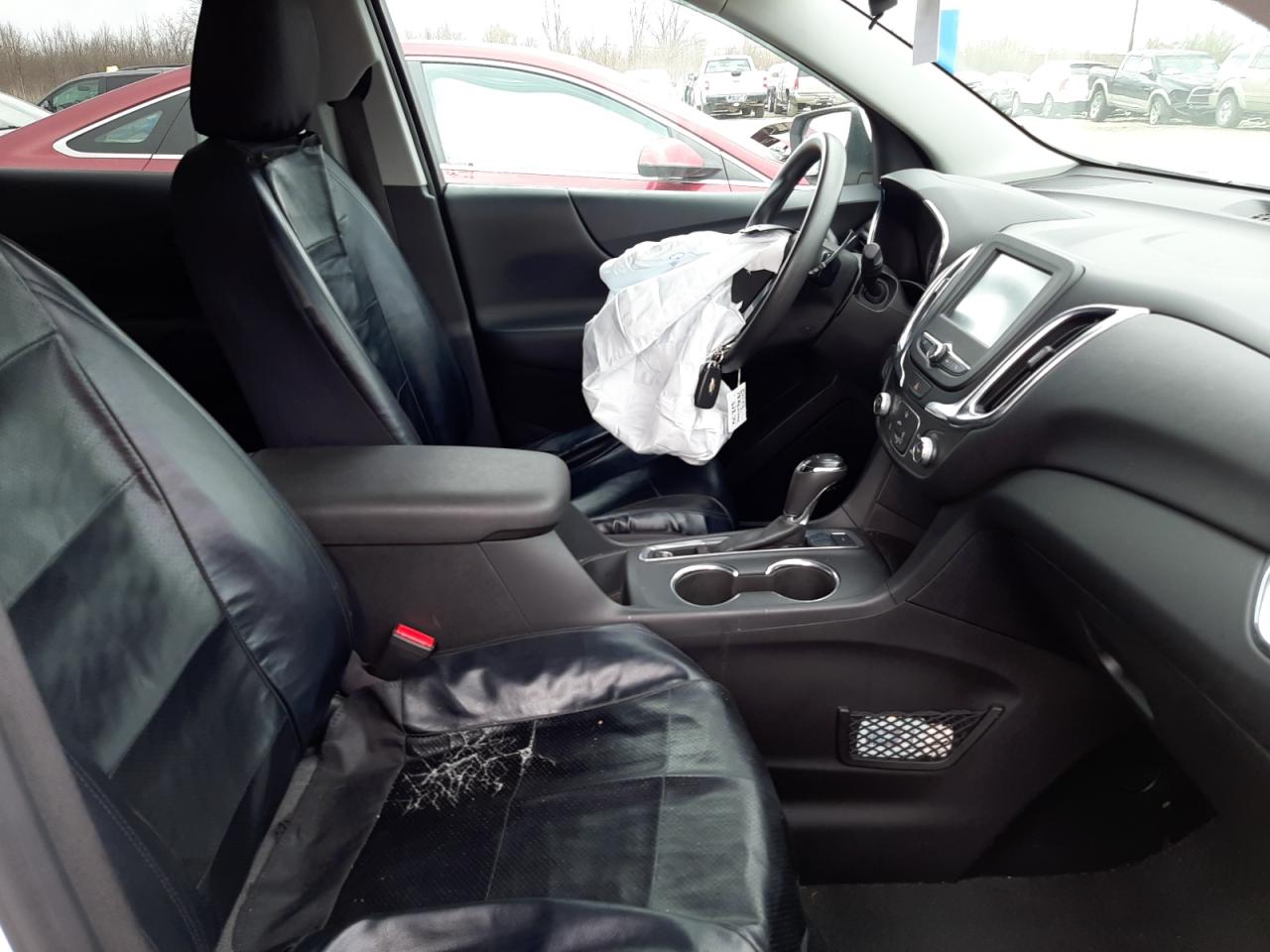 Photo 5 from auction – 2018 CHEVROLET EQUINOX LT with VIN 3GNAXSEV6JS598290