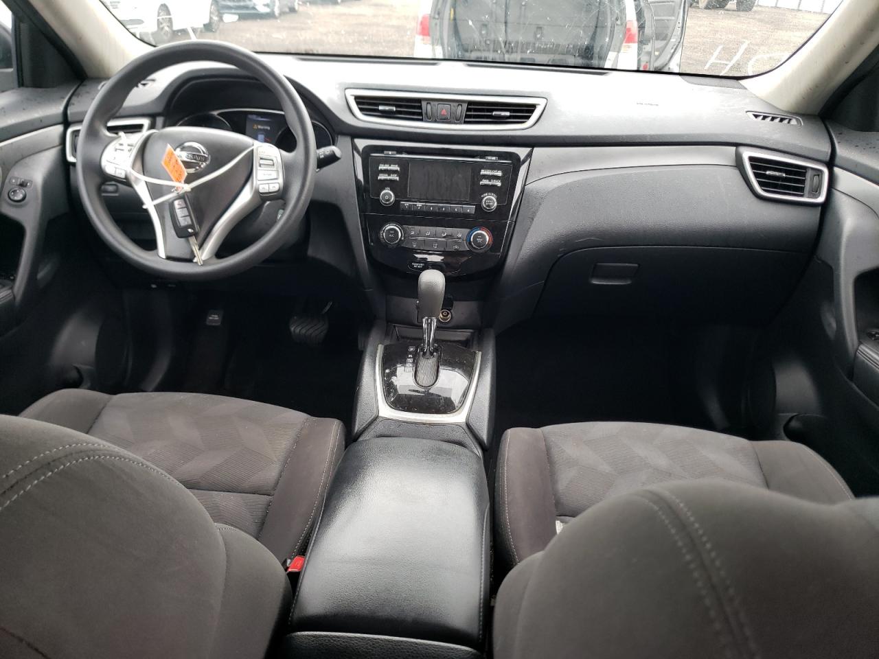Photo 9 from auction – 2016 NISSAN ROGUE S with VIN KNMAT2MT0GP644630
