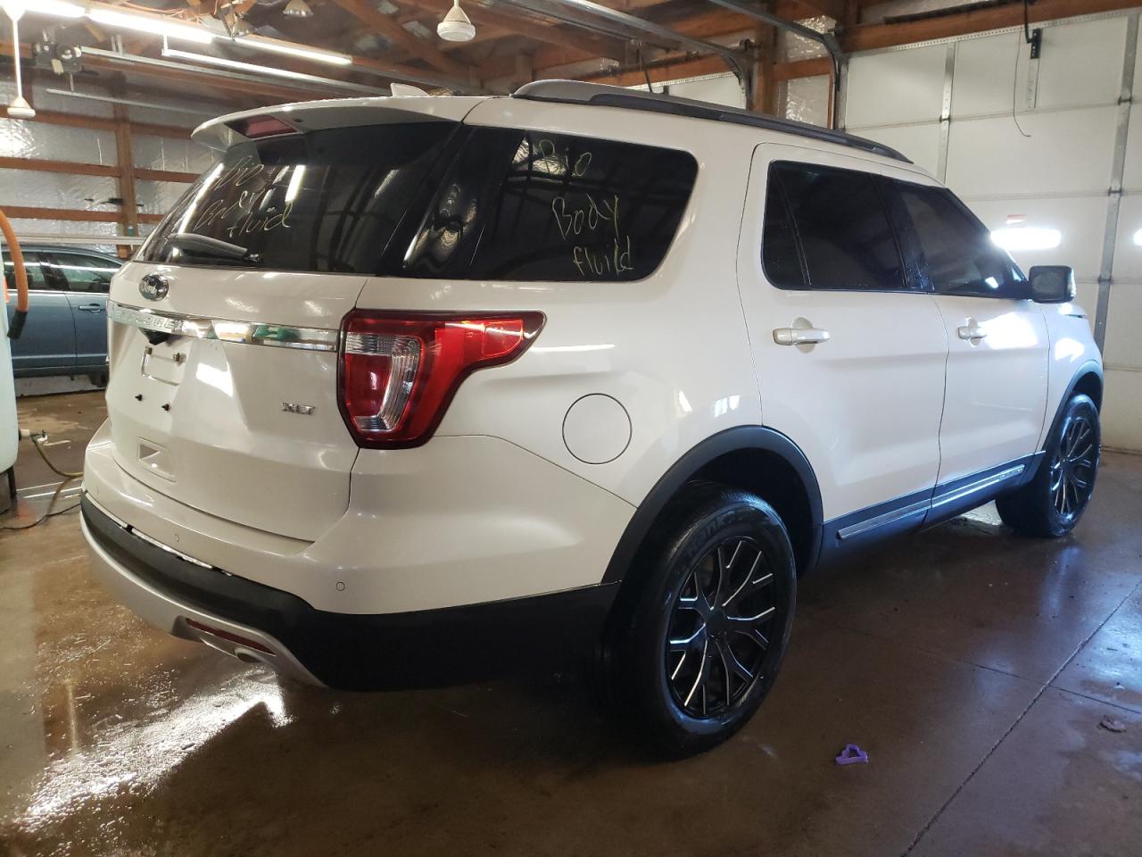 Zdjęcie 4 z aukcji – 2017 FORD EXPLORER X z VIN 1FM5K8D8XHGD14168