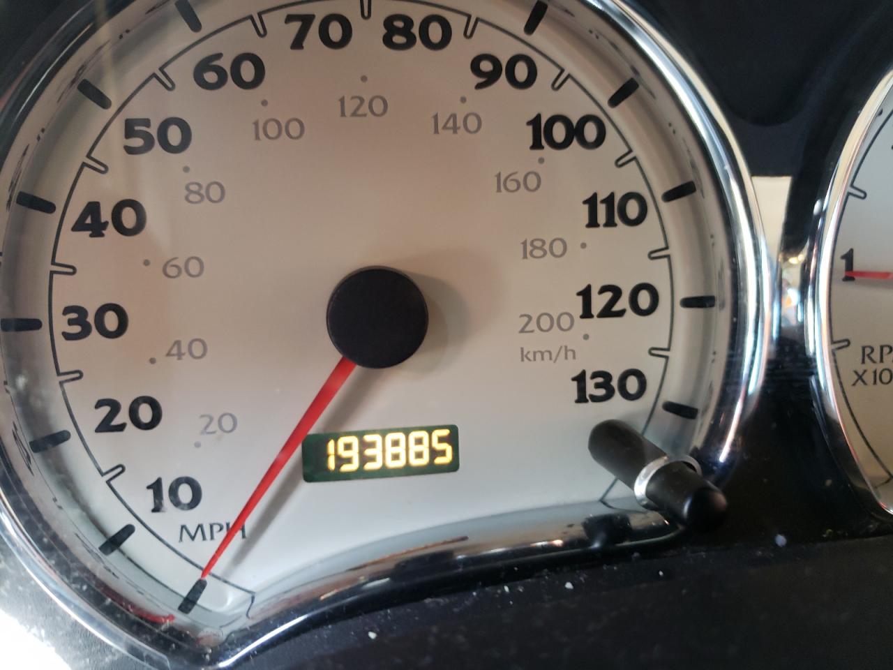 Photo 8 from auction – 2007 SATURN VUE with VIN 5GZCZ33D67S829347