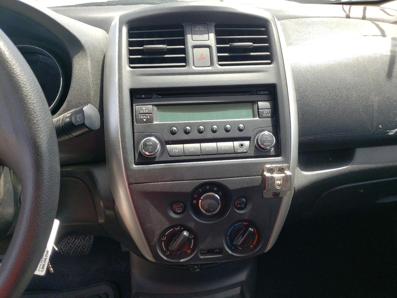 Photo 9 from auction – 2016 NISSAN VERSA NOTE with VIN 3N1CE2CP5GL385848