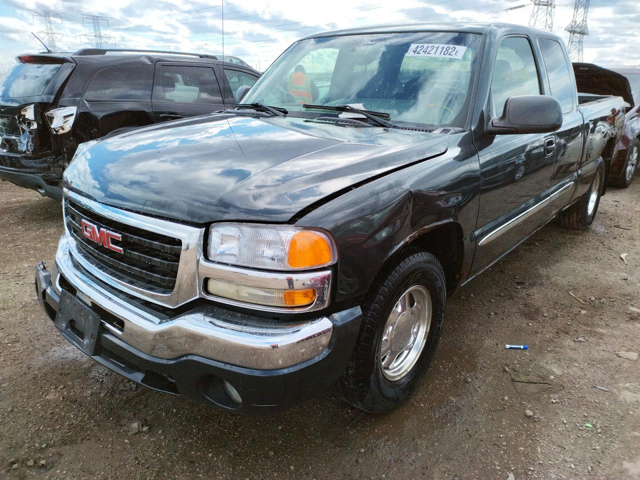 Photo 2 from auction – 2003 GMC NEW SIERRA with VIN 2GTEC19T931394784