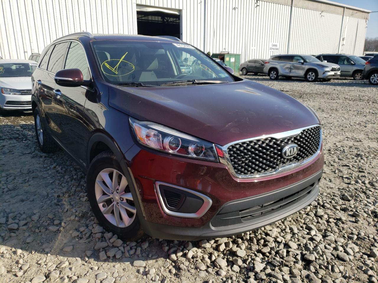 KIA SORENTO LX 2016 with VIN 5XYPGDA57GG178374 - Photo from auction