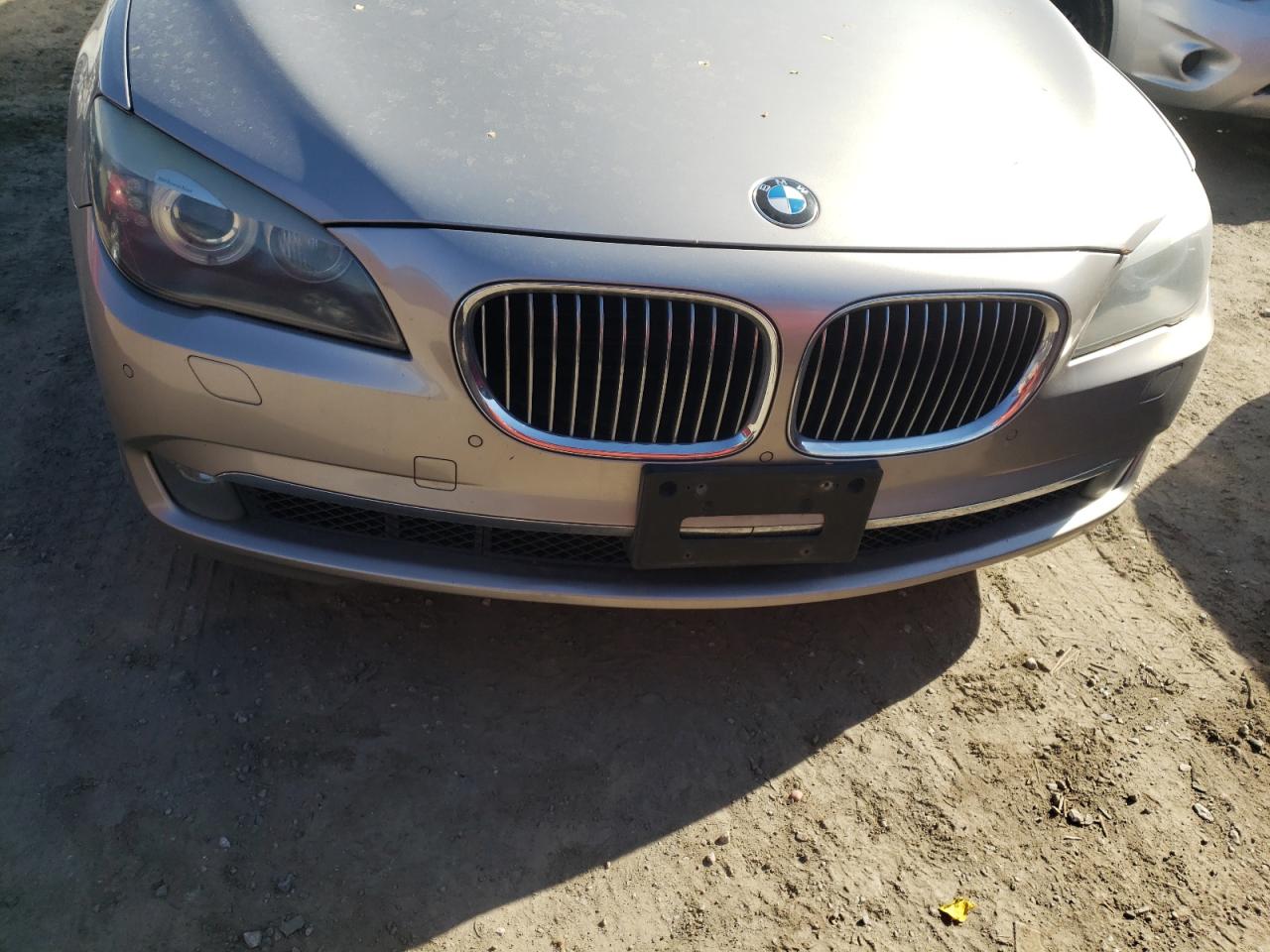 Photo 9 from auction – 2009 BMW 750 LI with VIN WBAKB83529CY59639