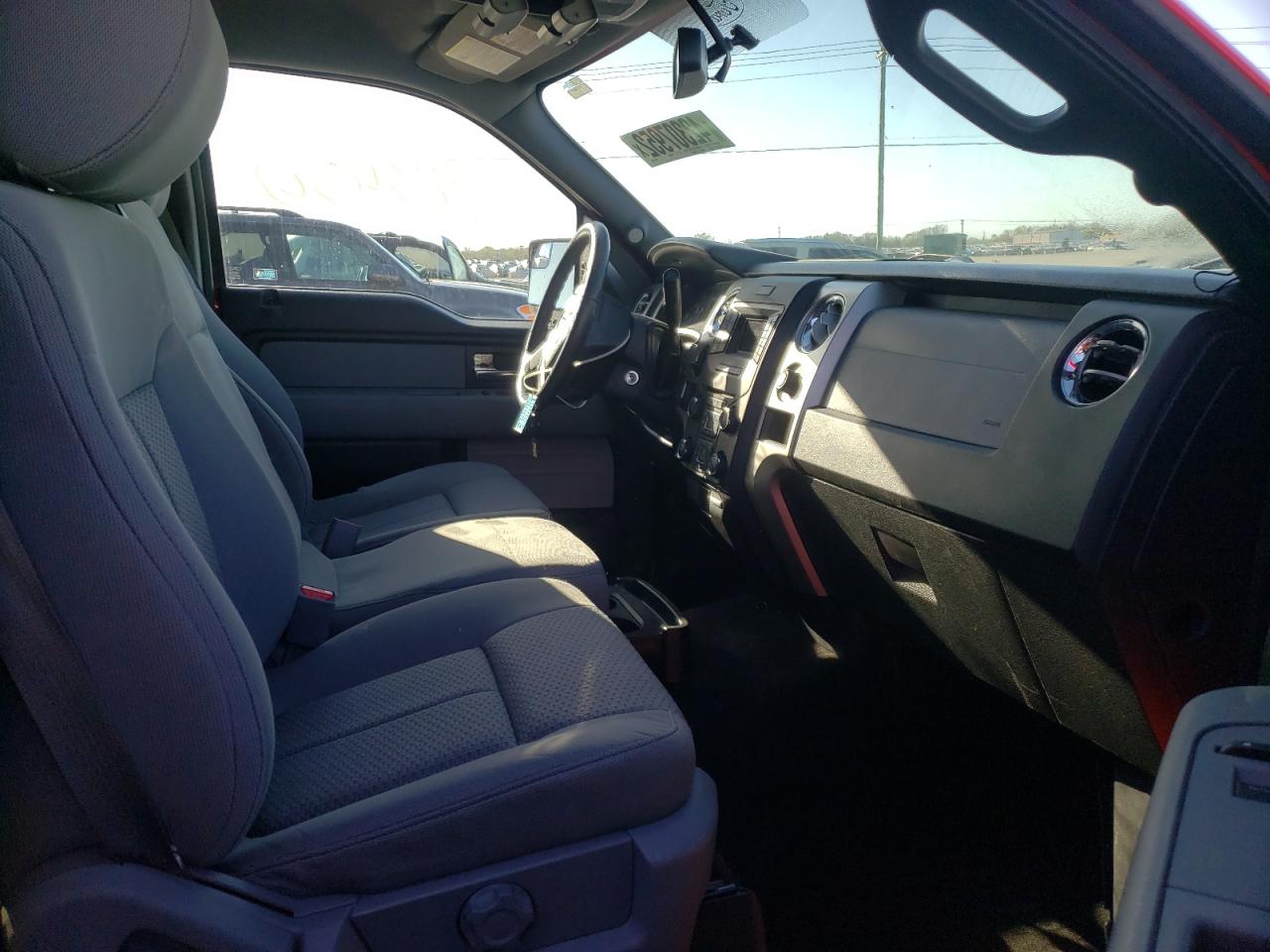 Photo 5 from auction – 2014 FORD F150 SUPER with VIN 1FTEW1CM4EFC63055
