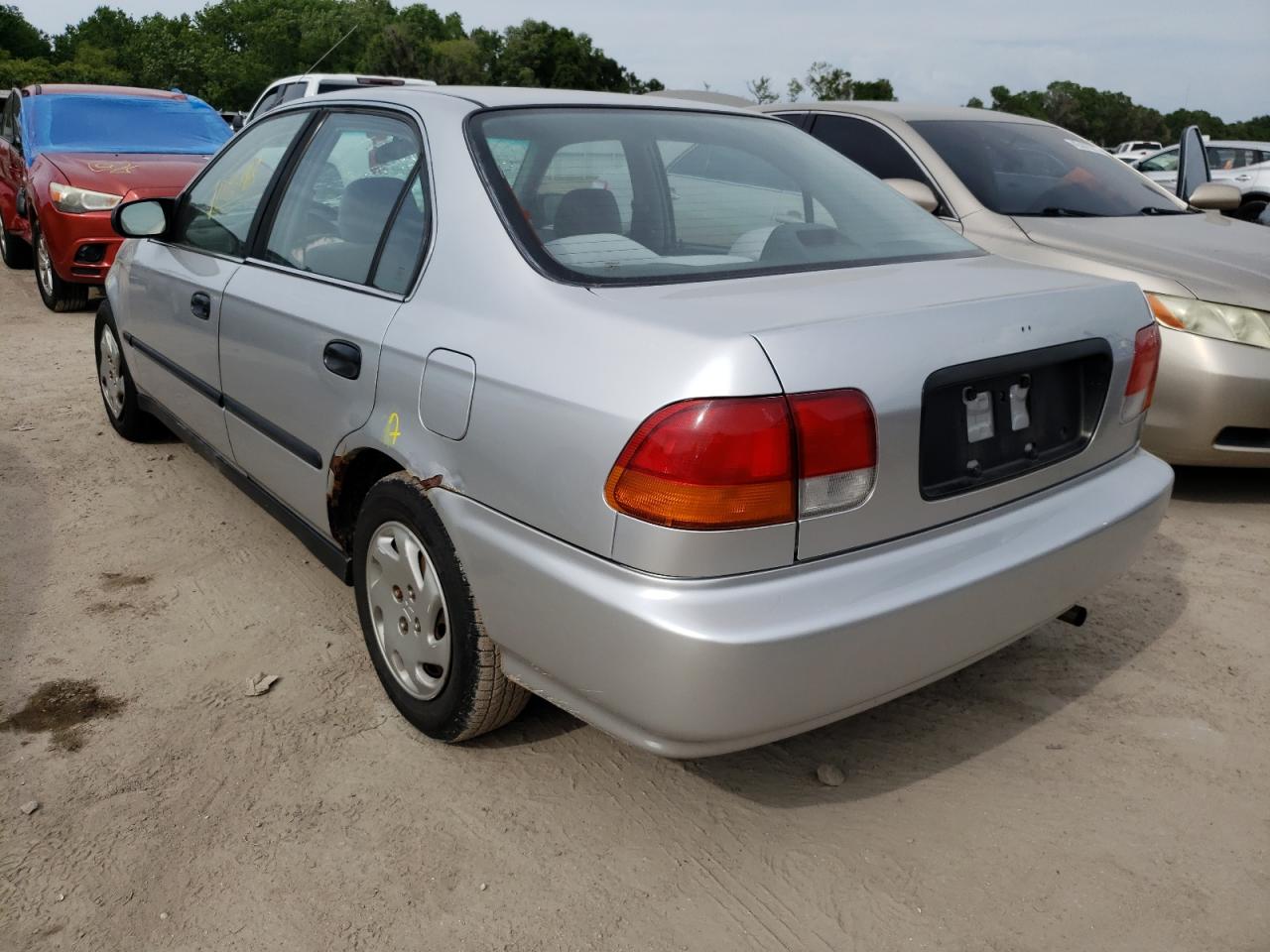 Photo 3 from auction – 1997 HONDA CIVIC with VIN 2HGEJ667XVH545010