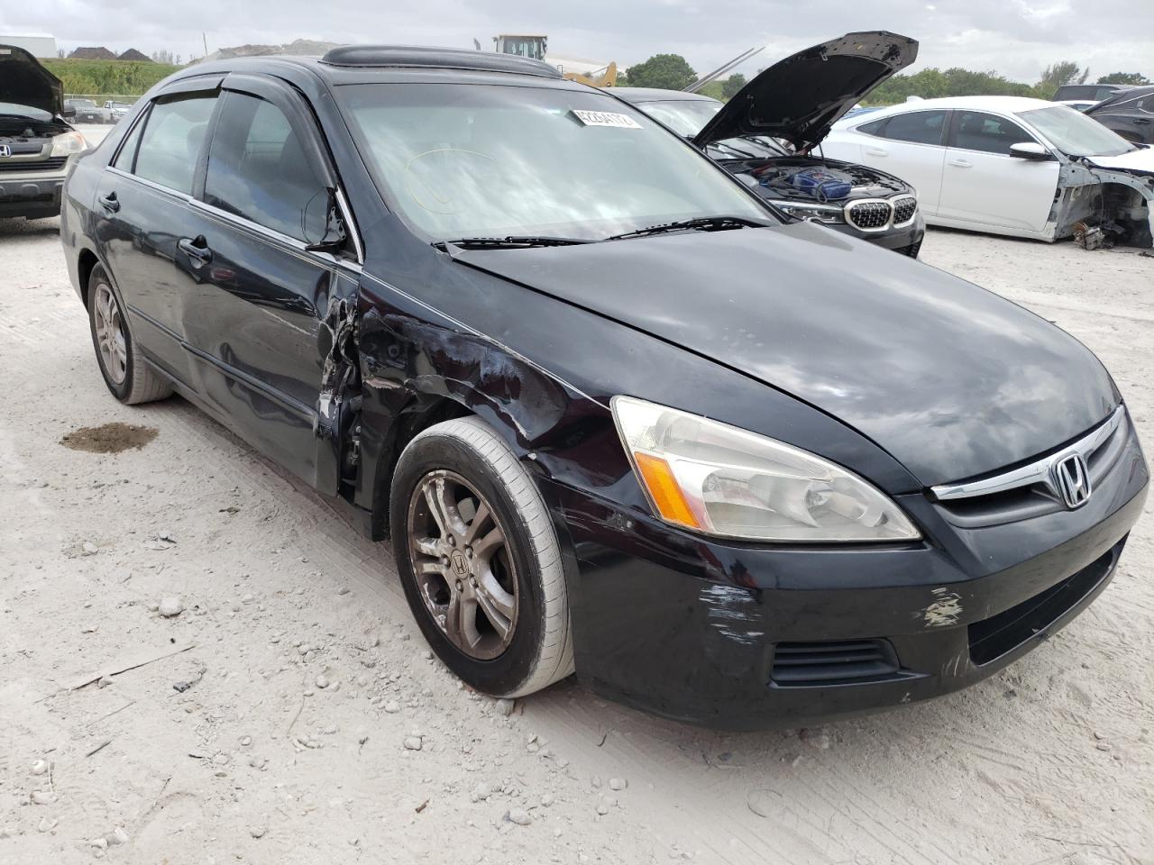 HONDA ACCORD EX 2007 with VIN 1HGCM56827A024771 - Photo from auction