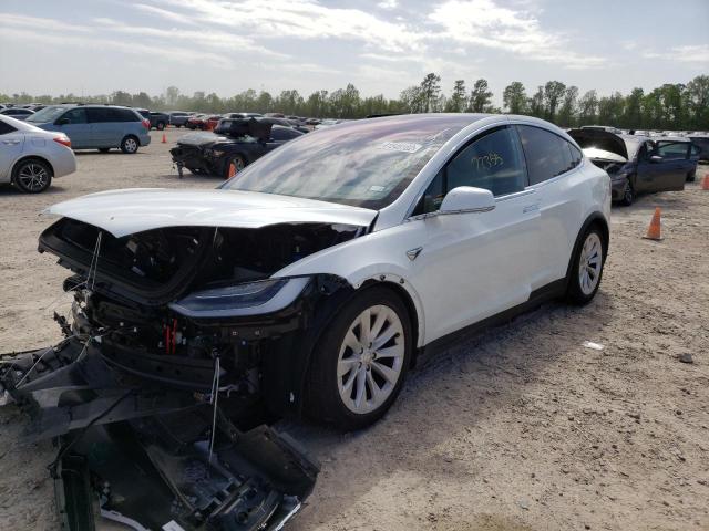 Photo 2 from auction – 2020 TESLA MODEL X with VIN 5YJXCAE29LF233449
