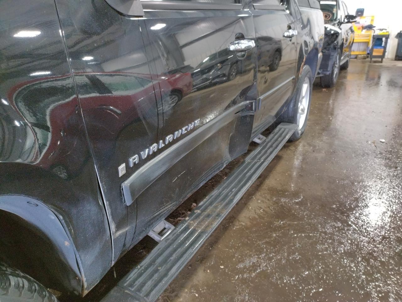 Photo 9 from auction – 2007 CHEVROLET AVALANCHE with VIN 3GNFK12307G311538